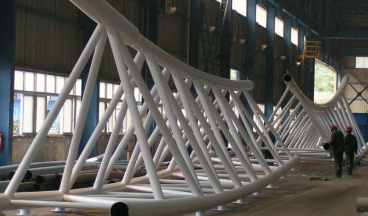 昌都管廊钢结构与桁架结构的管道支架应该如何区分